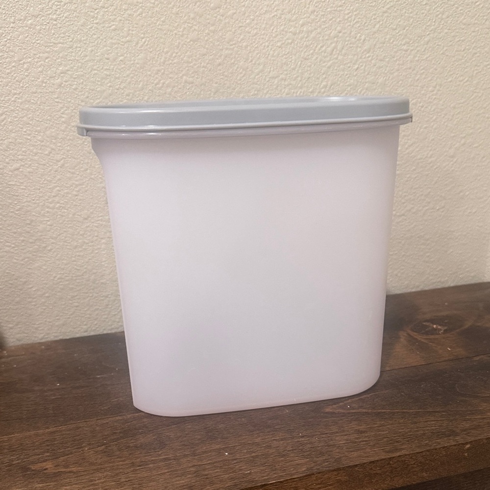 Tupperware® Modular Mates® Oval 3 | Food Storage Container | One Container